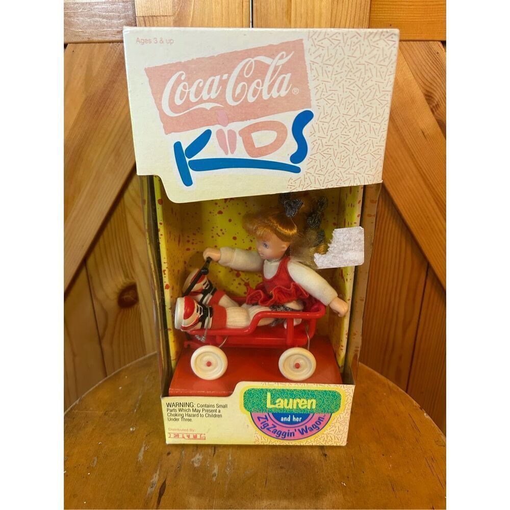 Vtg Coca-Cola Kids Lauren and her Zig Zaggin’ Wagon 1993 Doll Toy in Box (8640)